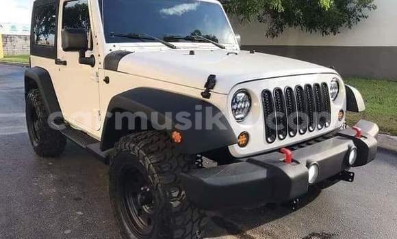 Tenga Tsaru Jeep Wrangler Zvimwe Mota in Harare in Harare
