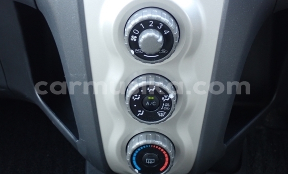 Buy Used Toyota Vitz White Car in Beitbridge in Matabeleland South Buy Used Toyota Vitz White Car in Beitbridge in Matabeleland South