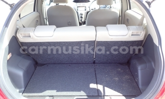 Buy Used Toyota Vitz White Car in Beitbridge in Matabeleland South Buy Used Toyota Vitz White Car in Beitbridge in Matabeleland South