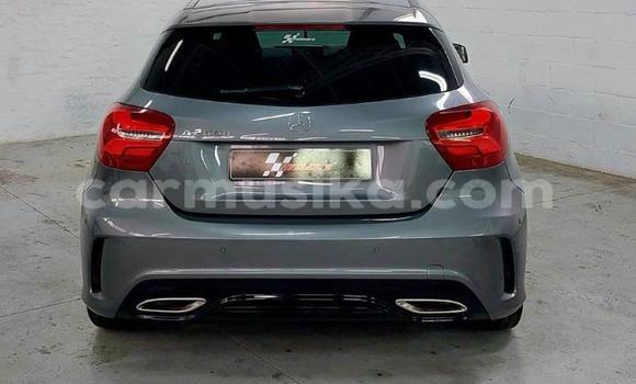 Tenga Tsaru Mercedes‒Benz A-klasse AMG Sirivha Mota in Beitbridge in Matabeleland South Tenga Tsaru Mercedes‒Benz A-klasse AMG Sirivha Mota in Beitbridge in Matabeleland South