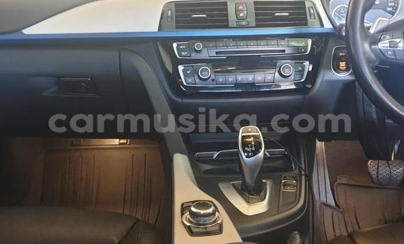 Nunua Ilio tumika BMW 3–Series Nyeupe Gari ndani ya Beitbridge nchini Matabeleland Kusini Nunua Ilio tumika BMW 3–Series Nyeupe Gari ndani ya Beitbridge nchini Matabeleland Kusini