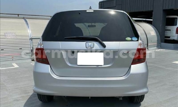 Acheter Occasion Voiture Honda Fit Gris à Beitbridge, Matabeleland South Acheter Occasion Voiture Honda Fit Gris à Beitbridge, Matabeleland South