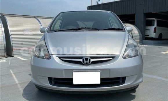 Acheter Occasion Voiture Honda Fit Gris à Beitbridge, Matabeleland South Acheter Occasion Voiture Honda Fit Gris à Beitbridge, Matabeleland South