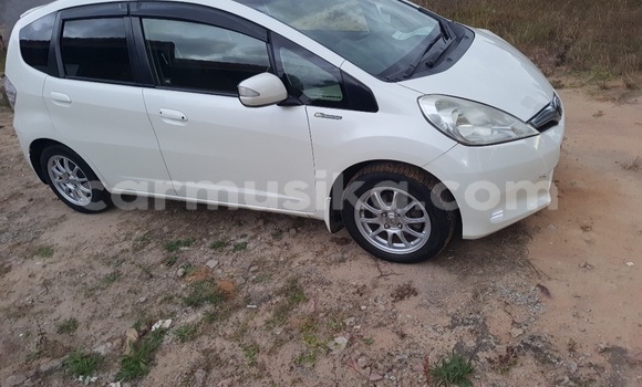 Acheter Occasion Voiture Honda Fit Blanc à Harare, Harare Acheter Occasion Voiture Honda Fit Blanc à Harare, Harare