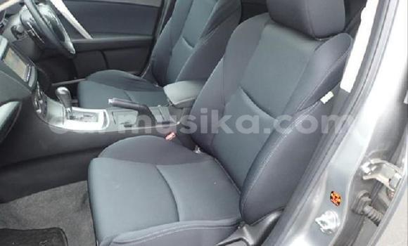 Tenga Tsaru Mazda Axela Zvimwe Mota in Beitbridge in Matabeleland South Tenga Tsaru Mazda Axela Zvimwe Mota in Beitbridge in Matabeleland South