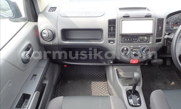 Tenga Tsaru Mazda Familia Bhuruu Mota in Beitbridge in Matabeleland South Tenga Tsaru Mazda Familia Bhuruu Mota in Beitbridge in Matabeleland South