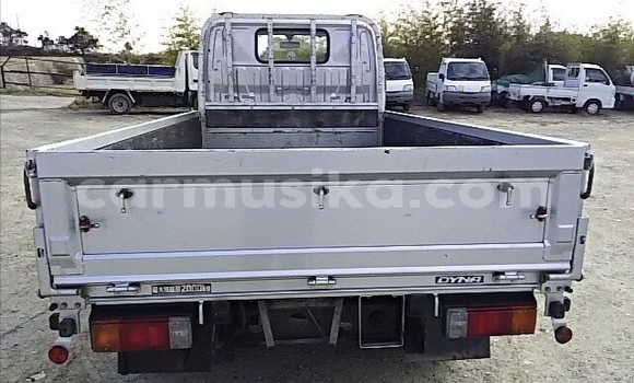 Acheter Occasion Utilitaire Toyota Dyna Gris à Beitbridge, Matabeleland South Acheter Occasion Utilitaire Toyota Dyna Gris à Beitbridge, Matabeleland South