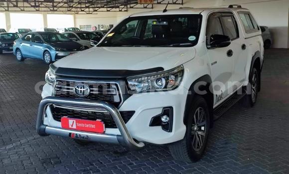 Nunua Ilio tumika Toyota Hilux Nyeupe Gari ndani ya Beitbridge nchini Matabeleland Kusini Nunua Ilio tumika Toyota Hilux Nyeupe Gari ndani ya Beitbridge nchini Matabeleland Kusini
