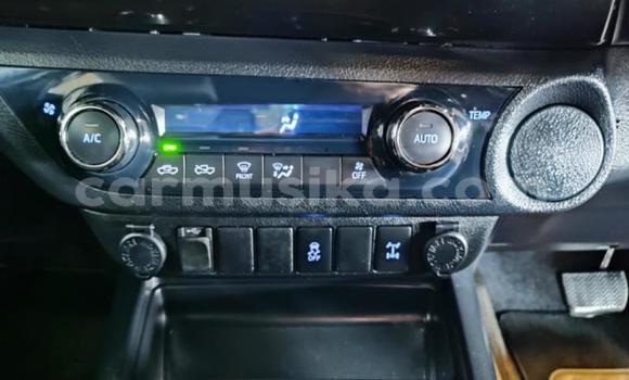 Nunua Ilio tumika Toyota Hilux Nyeupe Gari ndani ya Beitbridge nchini Matabeleland Kusini Nunua Ilio tumika Toyota Hilux Nyeupe Gari ndani ya Beitbridge nchini Matabeleland Kusini