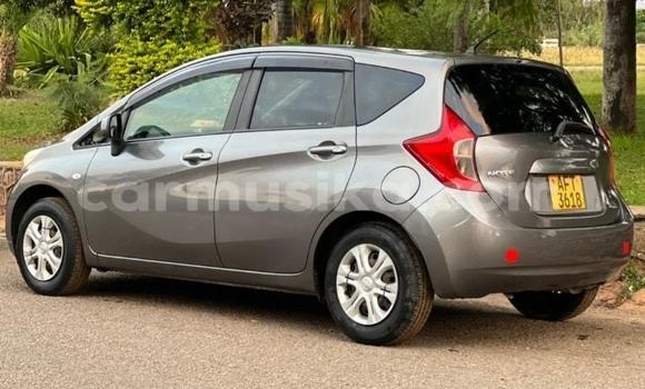 Nunua Ilio tumika Nissan Note Nyingine Gari ndani ya Harare nchini Harare Nunua Ilio tumika Nissan Note Nyingine Gari ndani ya Harare nchini Harare