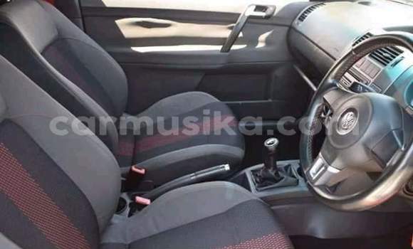 Acheter Occasion Voiture Volkswagen Polo Rouge à Beitbridge, Matabeleland South Acheter Occasion Voiture Volkswagen Polo Rouge à Beitbridge, Matabeleland South