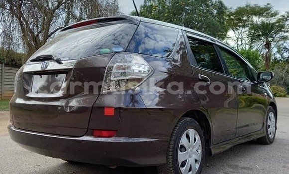 Tenga Tsaru Honda Fit Shuttle Zvimwe Mota in Harare in Harare Tenga Tsaru Honda Fit Shuttle Zvimwe Mota in Harare in Harare