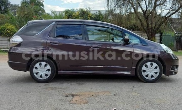 Tenga Tsaru Honda Fit Shuttle Zvimwe Mota in Harare in Harare Tenga Tsaru Honda Fit Shuttle Zvimwe Mota in Harare in Harare