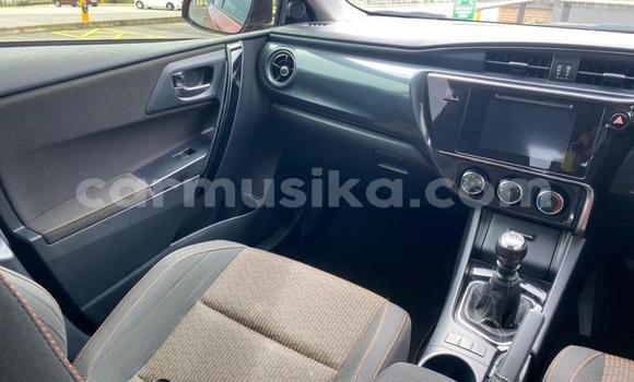 Buy Used Toyota Auris Red Car in Beitbridge in Matabeleland South Buy Used Toyota Auris Red Car in Beitbridge in Matabeleland South