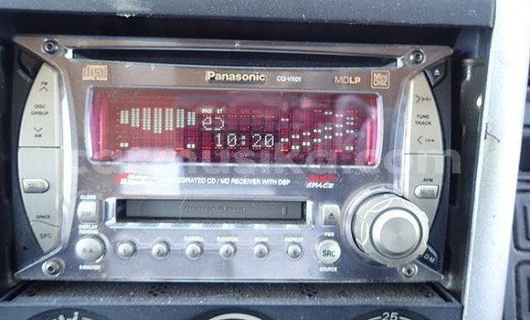 Acheter Occasion Utilitaire Mitsubishi Canter Gris à Beitbridge, Matabeleland South Acheter Occasion Utilitaire Mitsubishi Canter Gris à Beitbridge, Matabeleland South