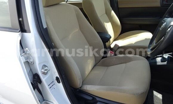 Buy Used Toyota Axio White Car in Beitbridge in Matabeleland South Buy Used Toyota Axio White Car in Beitbridge in Matabeleland South