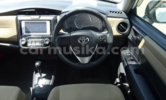Buy Used Toyota Axio White Car in Beitbridge in Matabeleland South Buy Used Toyota Axio White Car in Beitbridge in Matabeleland South