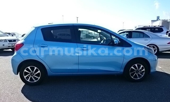 Tenga Tsaru Toyota Vitz Bhuruu Mota in Beitbridge in Matabeleland South Tenga Tsaru Toyota Vitz Bhuruu Mota in Beitbridge in Matabeleland South