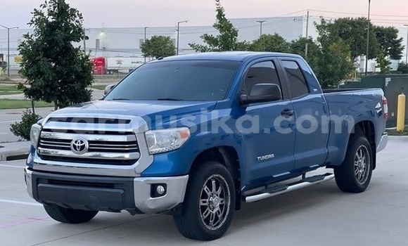 Nunua Ilio tumika Toyota Tundra Bluu Gari ndani ya Beitbridge nchini Matabeleland Kusini Nunua Ilio tumika Toyota Tundra Bluu Gari ndani ya Beitbridge nchini Matabeleland Kusini