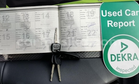 Buy Used Toyota Land Cruiser White Car in Harare in Harare Buy Used Toyota Land Cruiser White Car in Harare in Harare