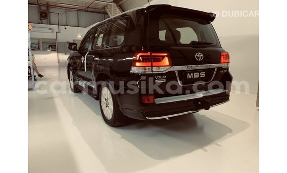 Tenga Imported Toyota Land Cruiser Nhema Mota in Import - Dubai in Harare Tenga Imported Toyota Land Cruiser Nhema Mota in Import - Dubai in Harare