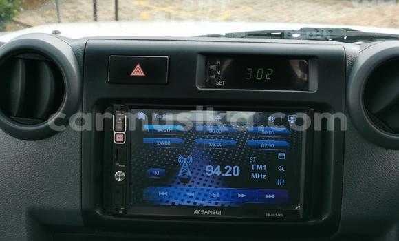 Buy Used Toyota Land Cruiser White Car in Harare in Harare Buy Used Toyota Land Cruiser White Car in Harare in Harare