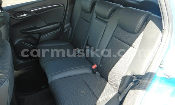 Acheter Occasion Voiture Honda Fit Bleu à Beitbridge, Matabeleland South Acheter Occasion Voiture Honda Fit Bleu à Beitbridge, Matabeleland South