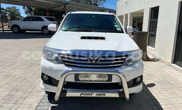 Tenga Tsaru Toyota Fortuner Chena Mota in Beitbridge in Matabeleland South Tenga Tsaru Toyota Fortuner Chena Mota in Beitbridge in Matabeleland South
