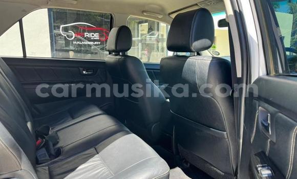 Tenga Tsaru Toyota Fortuner Chena Mota in Beitbridge in Matabeleland South Tenga Tsaru Toyota Fortuner Chena Mota in Beitbridge in Matabeleland South