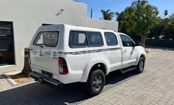 Tenga Tsaru Toyota Hilux Chena Mota in Beitbridge in Matabeleland South Tenga Tsaru Toyota Hilux Chena Mota in Beitbridge in Matabeleland South