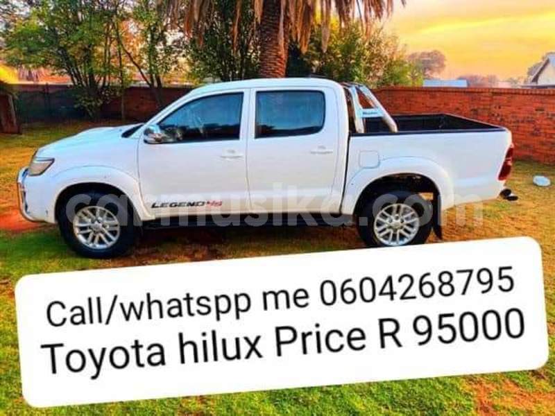 Big with watermark toyota hilux matabeleland south beitbridge 29533