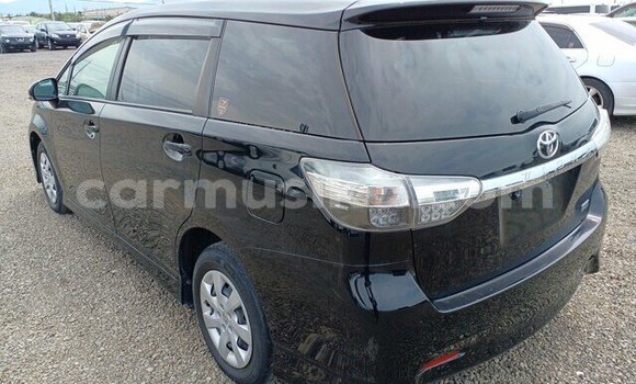 Acheter Occasion Voiture Toyota Wish Noir à Beitbridge, Matabeleland South Acheter Occasion Voiture Toyota Wish Noir à Beitbridge, Matabeleland South