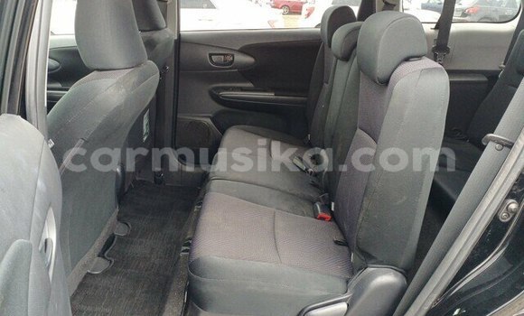 Acheter Occasion Voiture Toyota Wish Noir à Beitbridge, Matabeleland South Acheter Occasion Voiture Toyota Wish Noir à Beitbridge, Matabeleland South