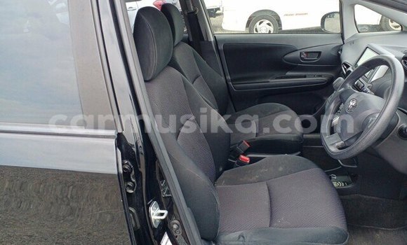 Acheter Occasion Voiture Toyota Wish Noir à Beitbridge, Matabeleland South Acheter Occasion Voiture Toyota Wish Noir à Beitbridge, Matabeleland South