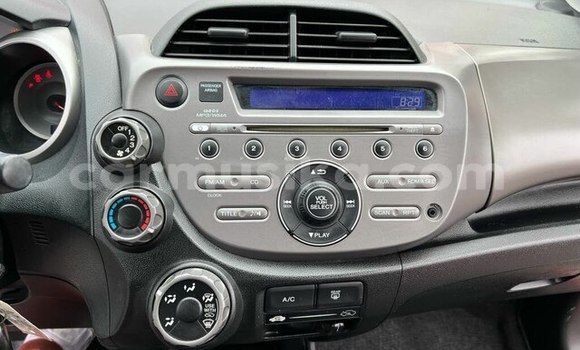 Acheter Occasion Voiture Honda Fit Rouge à Beitbridge, Matabeleland South Acheter Occasion Voiture Honda Fit Rouge à Beitbridge, Matabeleland South