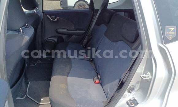 Acheter Occasion Voiture Honda Fit Gris à Beitbridge, Matabeleland South Acheter Occasion Voiture Honda Fit Gris à Beitbridge, Matabeleland South
