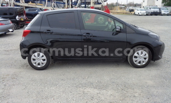 Nunua Ilio tumika Toyota Vitz Nyeusi Gari ndani ya Beitbridge nchini Matabeleland Kusini Nunua Ilio tumika Toyota Vitz Nyeusi Gari ndani ya Beitbridge nchini Matabeleland Kusini