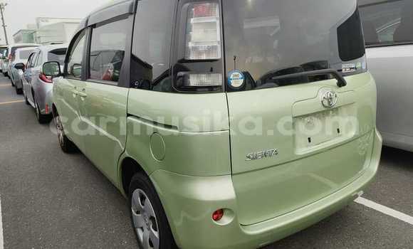 Tenga Tsaru Toyota Sienta Girinhi Mota in Beitbridge in Matabeleland South Tenga Tsaru Toyota Sienta Girinhi Mota in Beitbridge in Matabeleland South