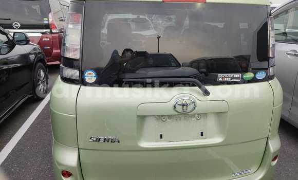 Tenga Tsaru Toyota Sienta Girinhi Mota in Beitbridge in Matabeleland South Tenga Tsaru Toyota Sienta Girinhi Mota in Beitbridge in Matabeleland South