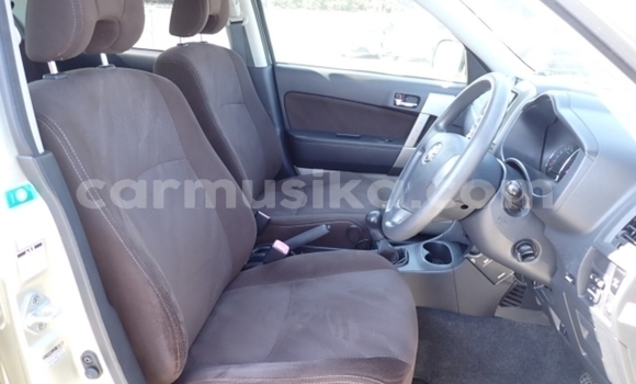Acheter Occasion Voiture Toyota Rush Gris à Beitbridge, Matabeleland South Acheter Occasion Voiture Toyota Rush Gris à Beitbridge, Matabeleland South