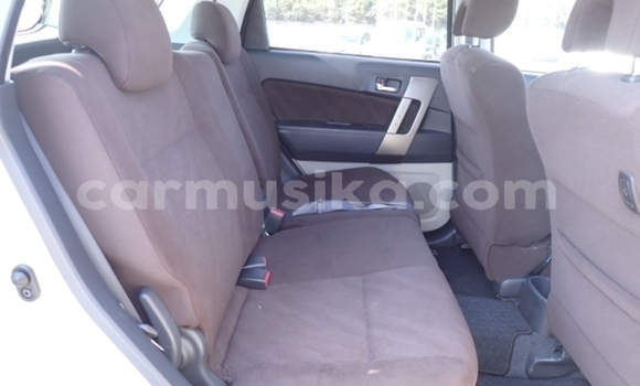 Acheter Occasion Voiture Toyota Rush Gris à Beitbridge, Matabeleland South Acheter Occasion Voiture Toyota Rush Gris à Beitbridge, Matabeleland South