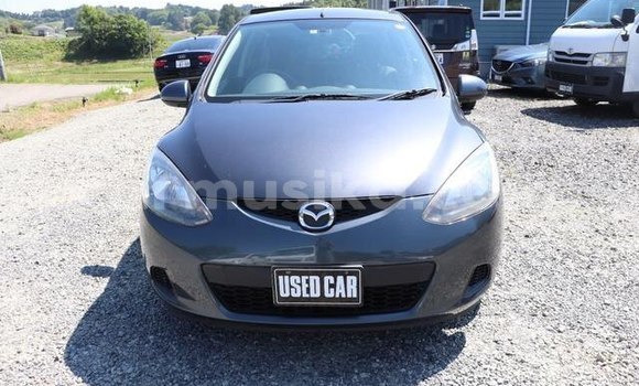 Acheter Occasion Voiture Mazda Demio Beige à Beitbridge, Matabeleland South