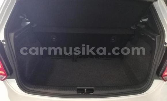 Buy Used Volkswagen Polo White Car in Beitbridge in Matabeleland South Buy Used Volkswagen Polo White Car in Beitbridge in Matabeleland South