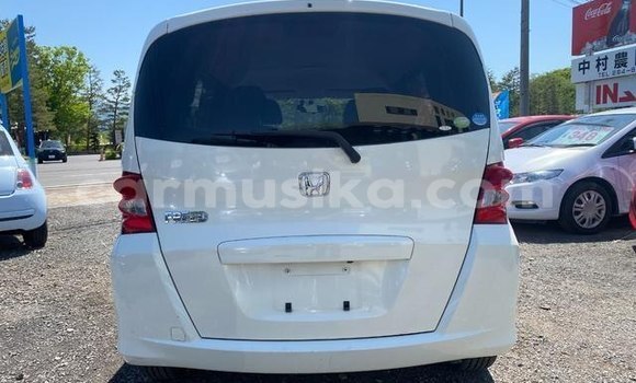 Nunua Ilio tumika Honda Freed Nyeupe Gari ndani ya Beitbridge nchini Matabeleland Kusini Nunua Ilio tumika Honda Freed Nyeupe Gari ndani ya Beitbridge nchini Matabeleland Kusini