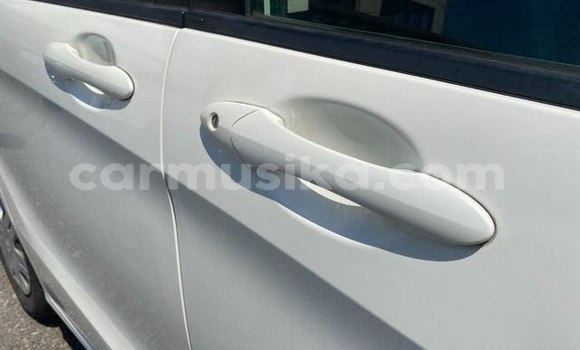 Nunua Ilio tumika Honda Freed Nyeupe Gari ndani ya Beitbridge nchini Matabeleland Kusini Nunua Ilio tumika Honda Freed Nyeupe Gari ndani ya Beitbridge nchini Matabeleland Kusini