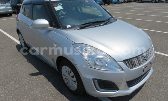 Buy Used Suzuki Swift Silver Car in Beitbridge in Matabeleland South Buy Used Suzuki Swift Silver Car in Beitbridge in Matabeleland South