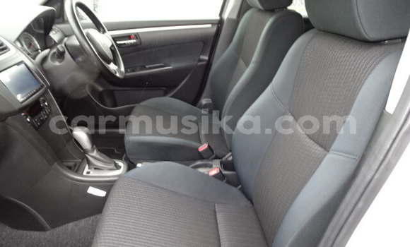 Buy Used Suzuki Swift Silver Car in Beitbridge in Matabeleland South Buy Used Suzuki Swift Silver Car in Beitbridge in Matabeleland South