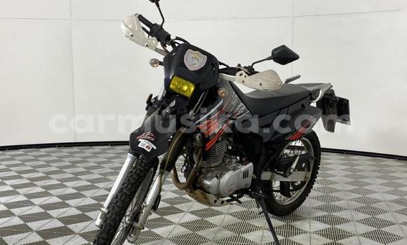 Nunua Ilio tumika Triumph TR8 Nyingine Gari ndani ya Harare nchini Harare Nunua Ilio tumika Triumph TR8 Nyingine Gari ndani ya Harare nchini Harare