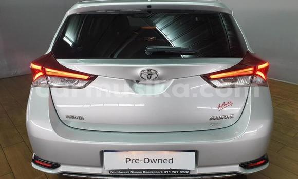 Acheter Occasion Voiture Toyota Auris Gris à Beitbridge, Matabeleland South Acheter Occasion Voiture Toyota Auris Gris à Beitbridge, Matabeleland South