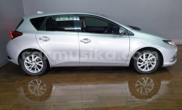 Acheter Occasion Voiture Toyota Auris Gris à Beitbridge, Matabeleland South Acheter Occasion Voiture Toyota Auris Gris à Beitbridge, Matabeleland South